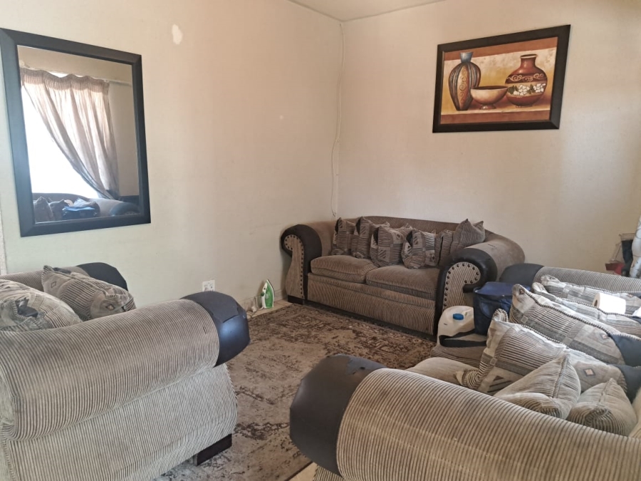 1 Bedroom Property for Sale in Rustenburg Central North West